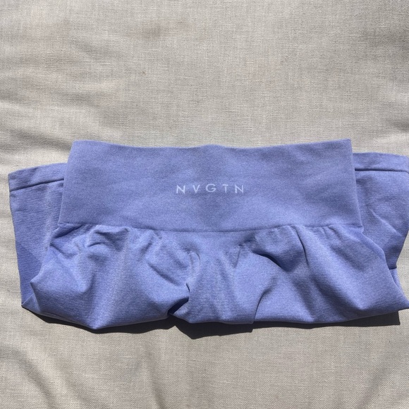 Periwinkle Contour Seamless Shorts NVGNT - Picture 3 of 3